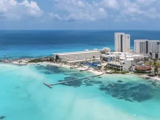 Here's What a 5-Star All-Inclusive Cancun Vacation Really Costs in High Season