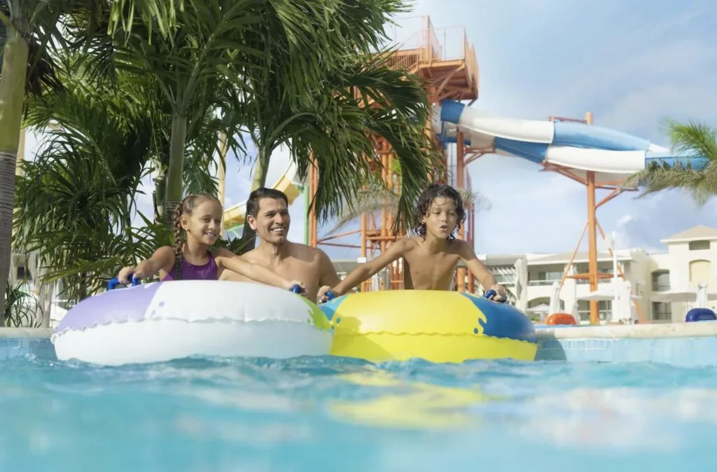 Moon Palace The Grand Lazy River