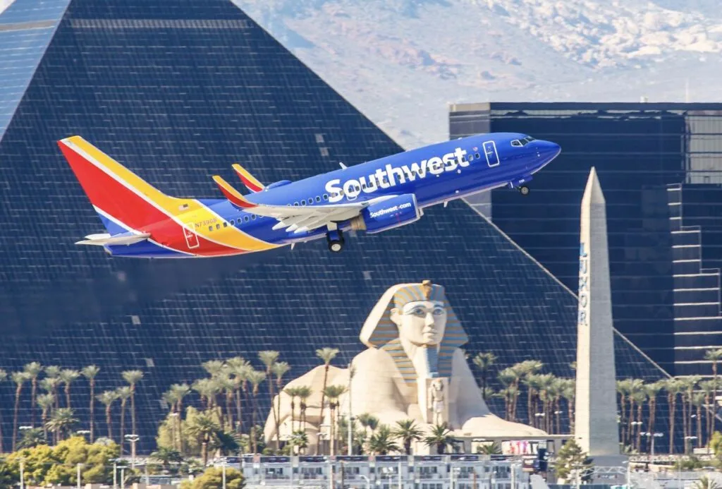 Nonstop Flight From Las Vegas To Cancun Will Return For The First Time In 4 Years