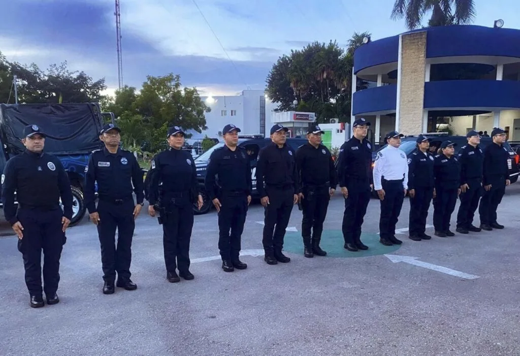 Playa Del Carmen Police officers