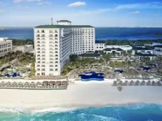 These Are The Top 10 Hotels In Cancun For 2025 According To Travel Experts