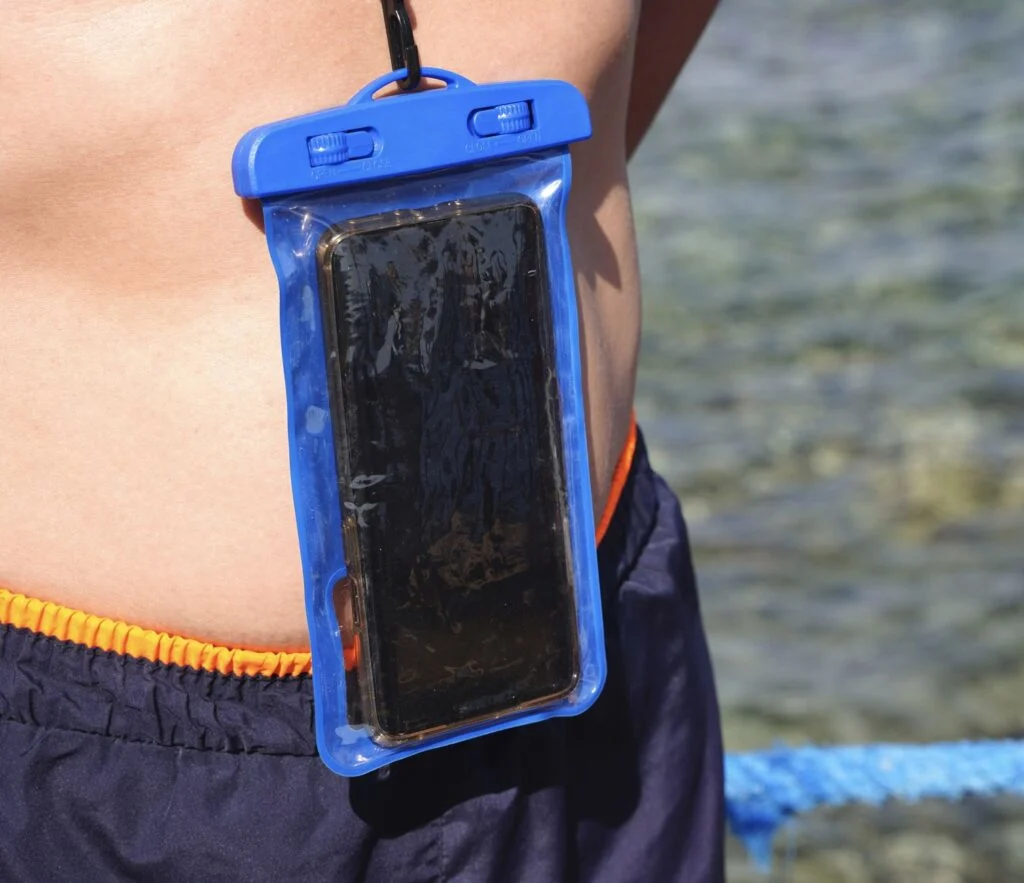 Waterproof phone pouch