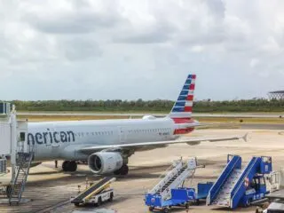 How To Use The New E-Gates At The Cancun Airport & When Not To Use Them