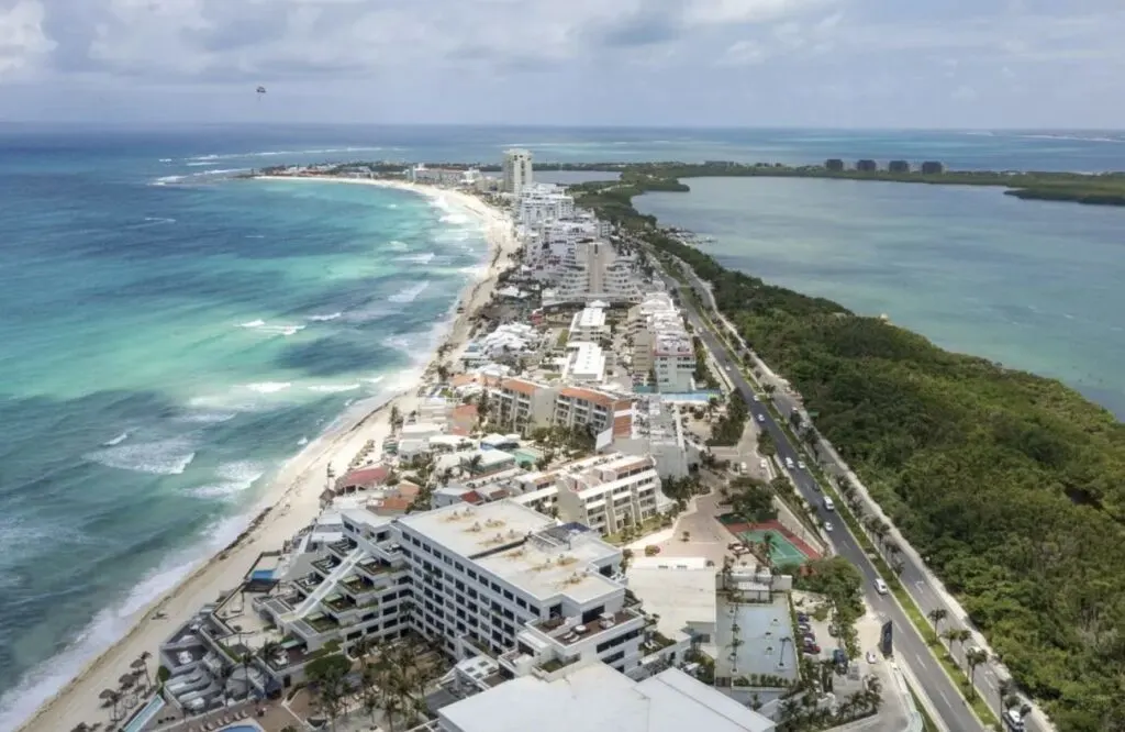 Nichupt&eacute; Bridge That Will Reduce Cancun Airport Transfer Times Is Scheduled To Open Next Month