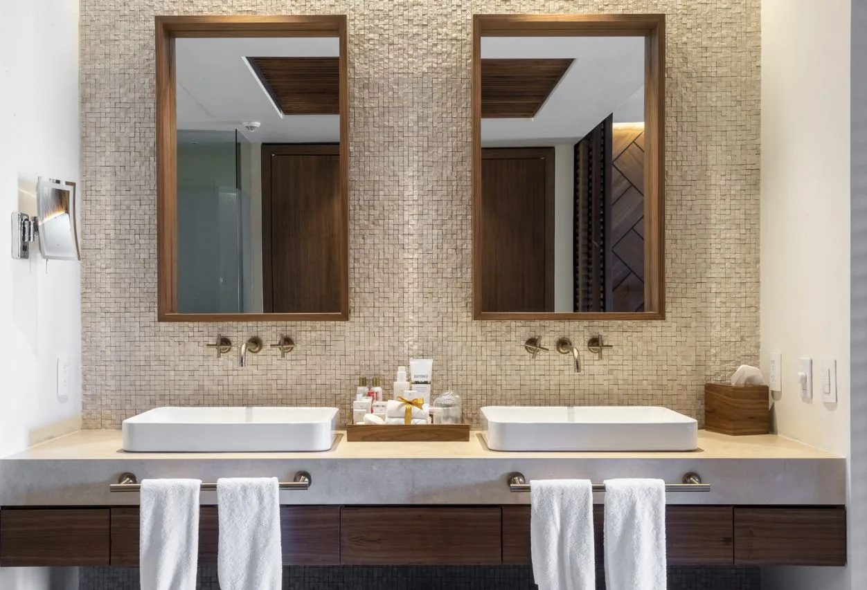 The Great Cancun Teeth Brushing Debate Can You Actually Use Tap Water