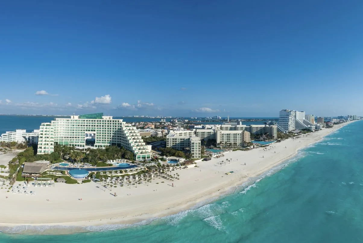 Cancun Named Top 2026 Destination For An Easy Vacation With White Sand Beaches By Experts
