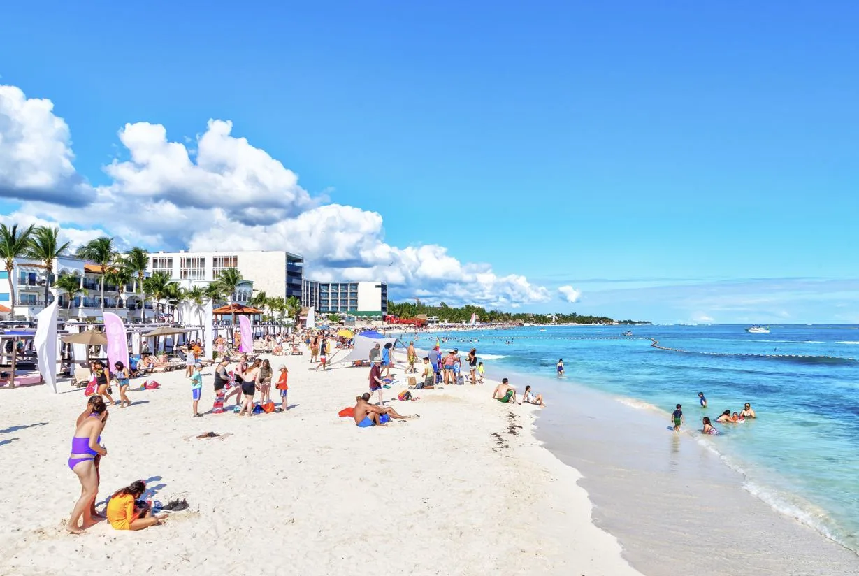 Cancun & Quintana Roo Break All Time Flight Record With 766 Flights In One Day