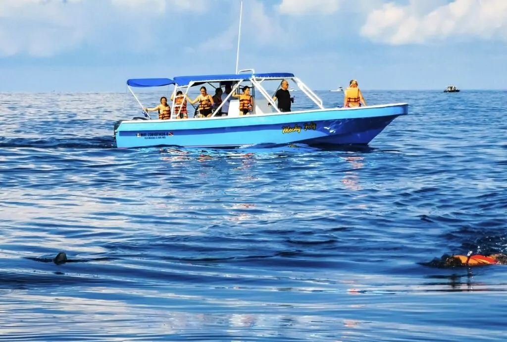 Here Is Why Booking Tours Through Your Cancun Hotel Concierge Is Your Best Bet