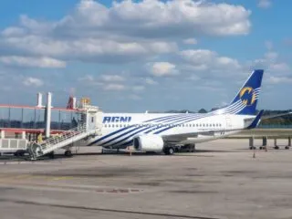 Pilot Refuses To Fly To Cancun After Barricading Himself In Cockpit