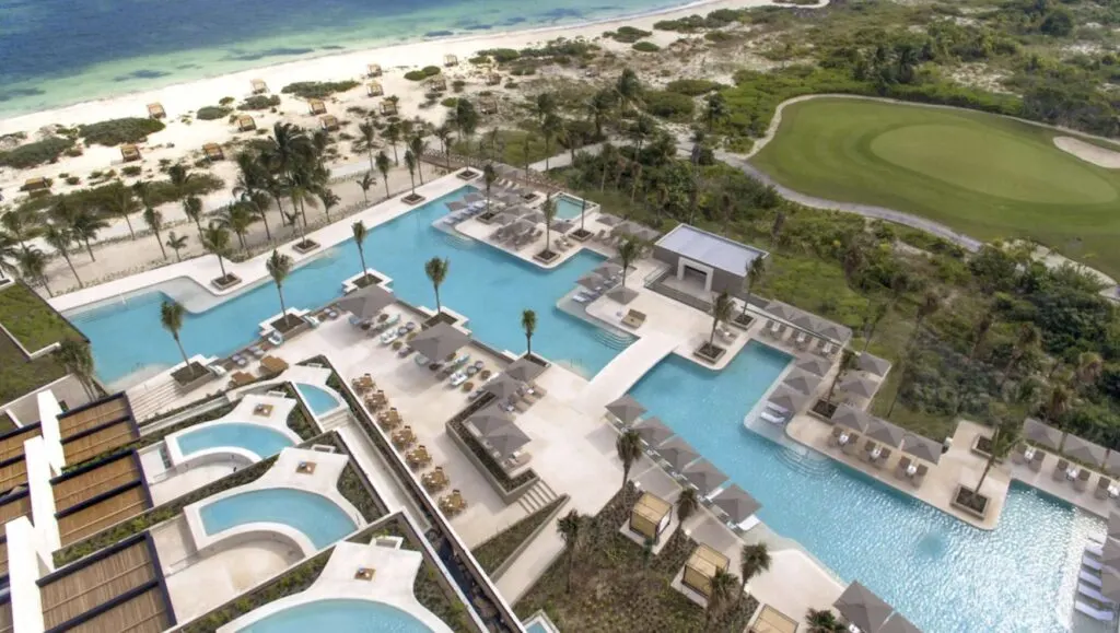 Atelier Playa Mujeres. pool