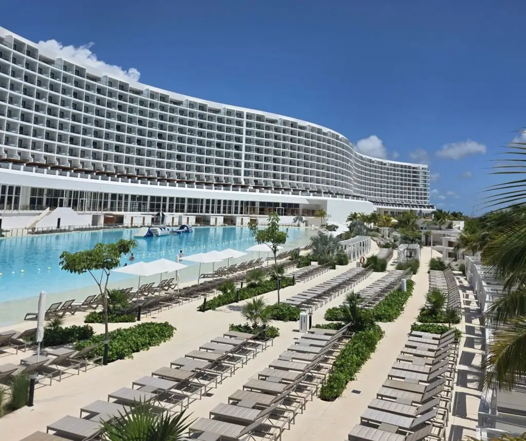 Ava Cancun Resort Original photo by Trevor Kucheran