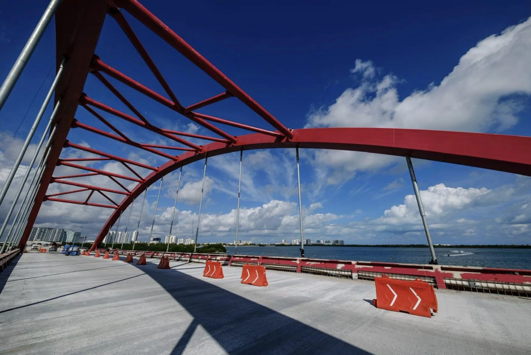 Nichupt&eacute; Bridge Construction
