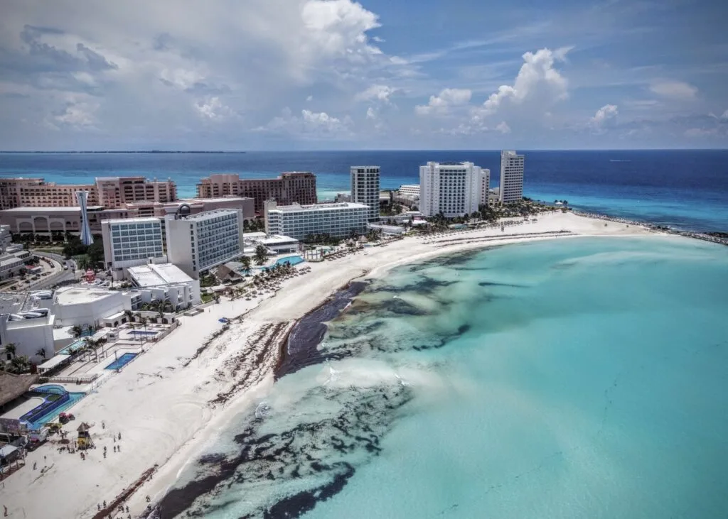 Saragassum on Beach in Cancun