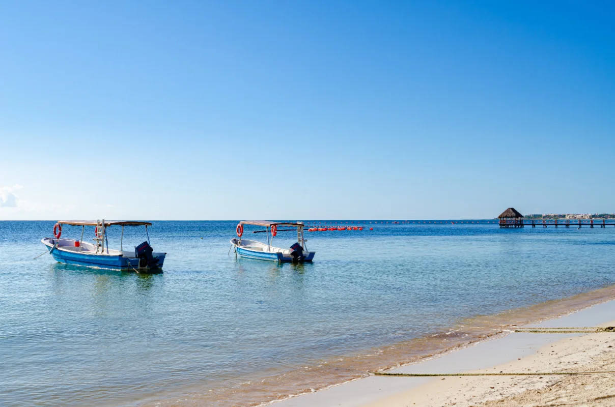Small vessels in the Petempich bay in Mexico