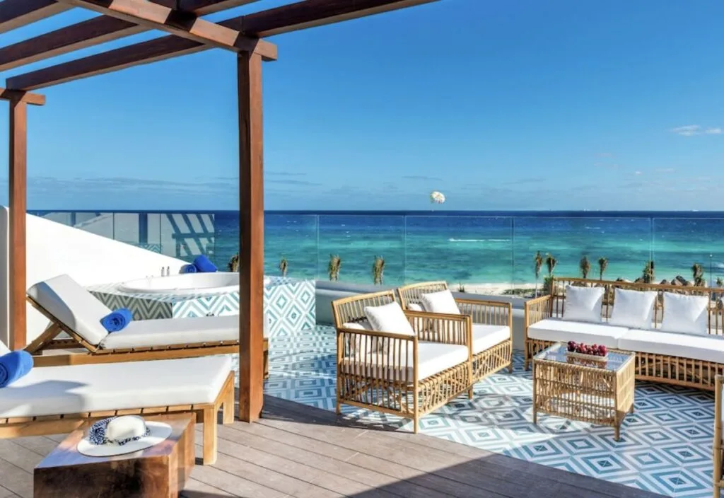 The 5-Star Cancun Trade-Off Luxury For Half Price, But There's Catch