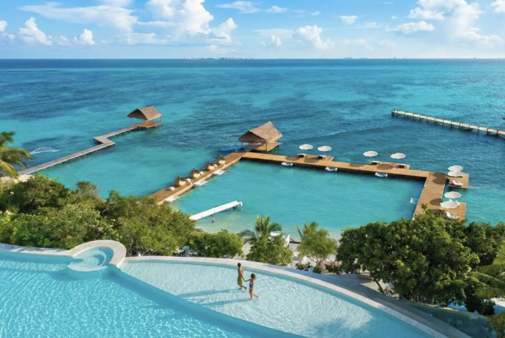 The Top 3 All-Inclusive Cancun Resorts For The Ultimate Romantic Splurge In 2026