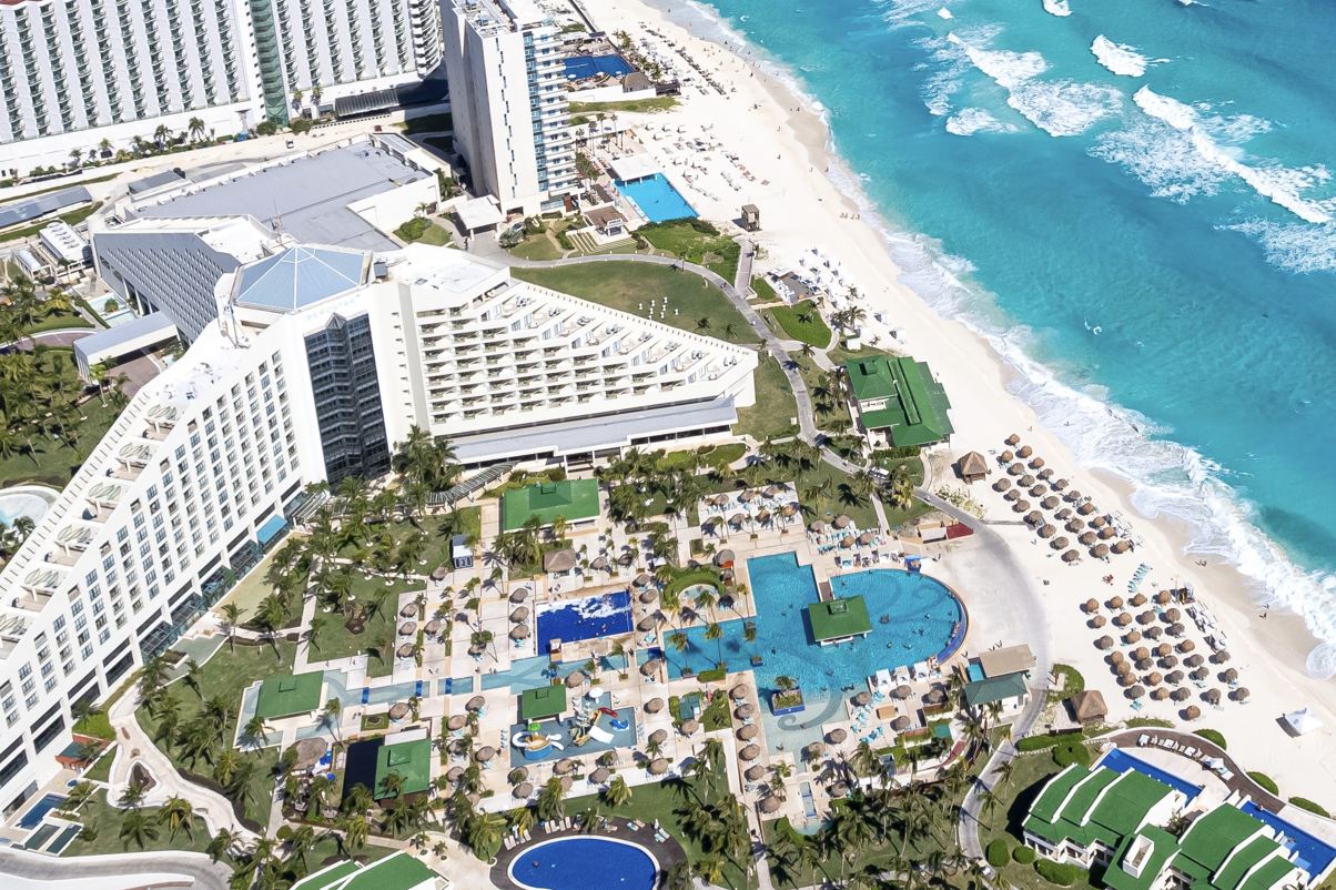Booking A Cancun Resort What Travelers Need To Know About The Niche Booking A Cancun Resort What Travelers Need To Know About The Niche All Inclusive In 2026 