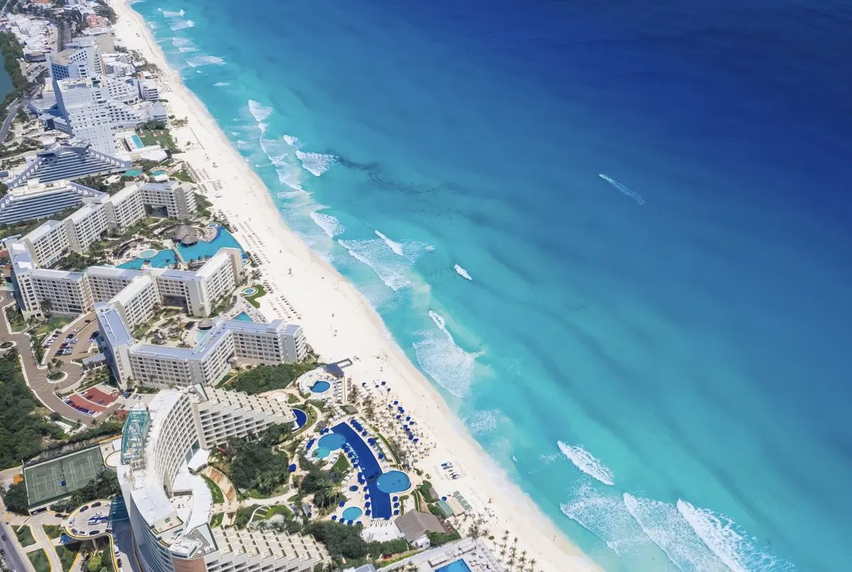 I've Visited Over 30 Cancun Resorts Here Are The 3 I Keep Returning To Year After Year
