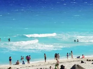 These Are The Top 5 Don'ts For Traveling To Cancun In 2026