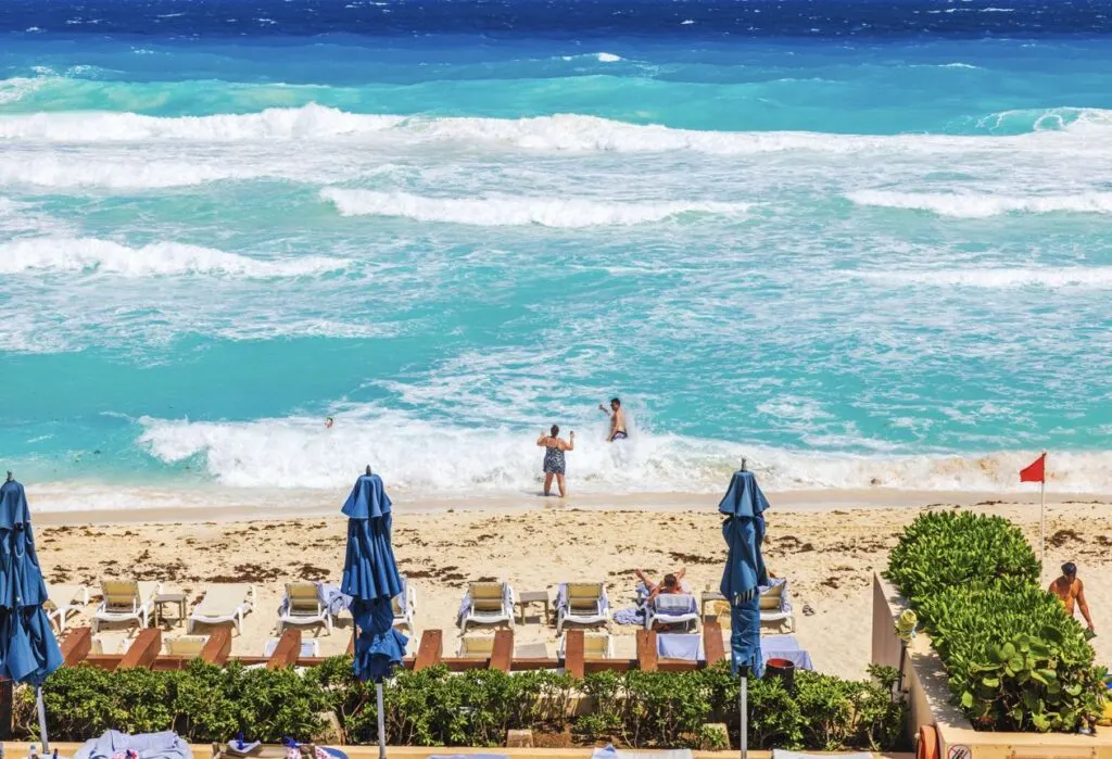 What Tourists Need To Know About The New Beach Security Program In Cancun
