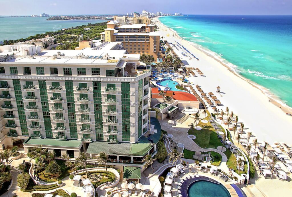 Cancun Records Its 2nd Busiest Start To A Year Ever For International Arrivals
