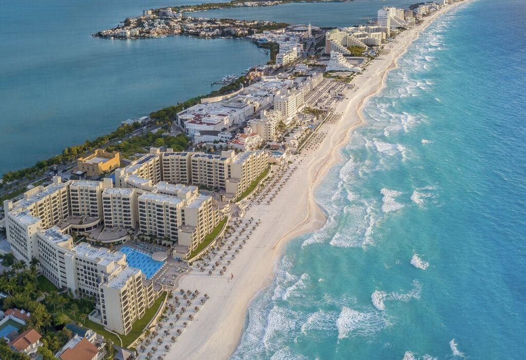 How Cancun Went From A Deserted Mexican Sandbar To Conquering Global Tourism