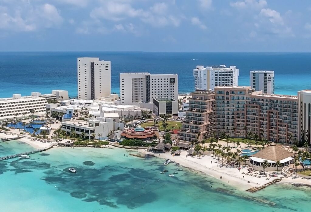 Not All 5-Star Cancun Resorts Are Created Equal 2 Things Travelers Need To Know In 2026