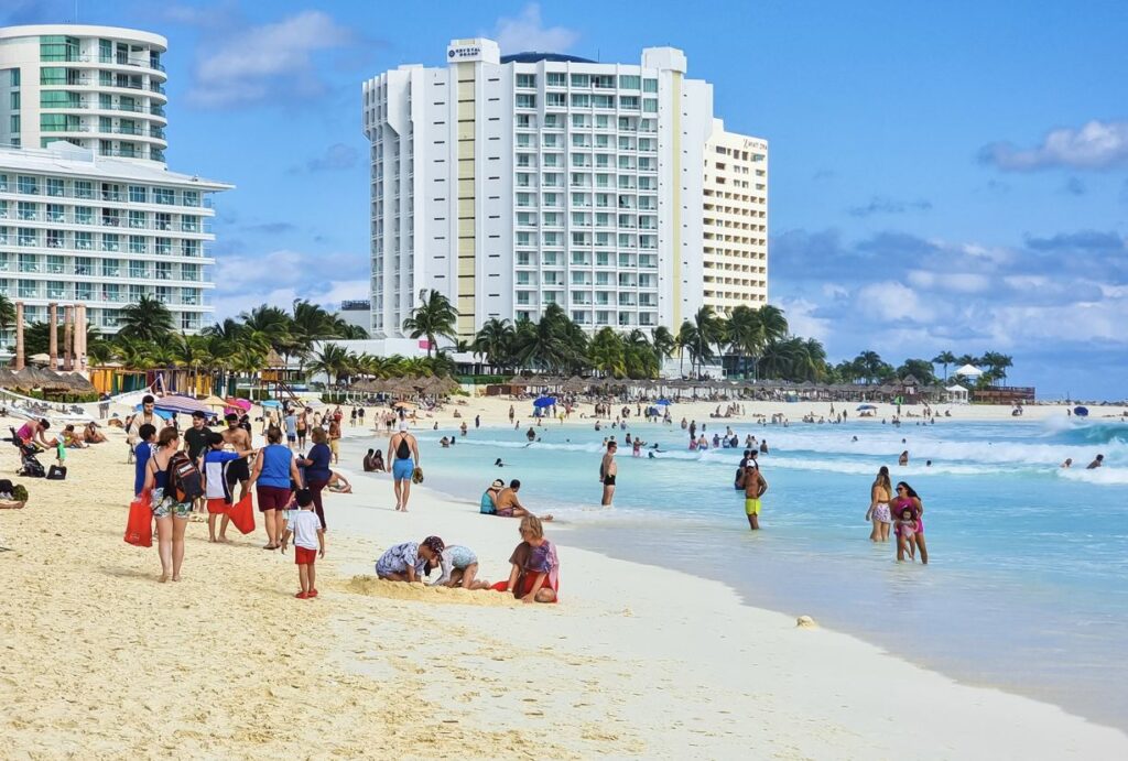 What It&rsquo;s Like To Visit Cancun During March Insiders Guide