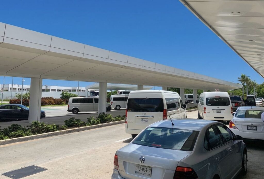 Cancun & Riviera Maya Authorities Crack Down On Transport Operators Overcharging Tourists