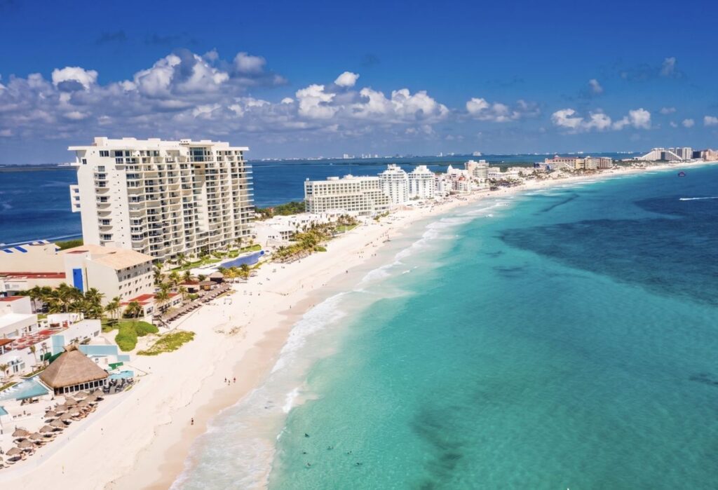 (H) These Are The 5 Must Dos For Your Trip To Cancun In 2026
