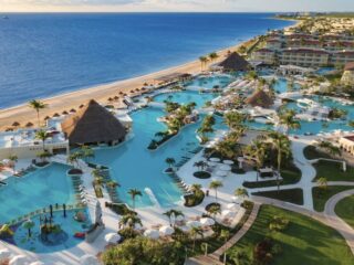 Moon Palace Cancun Is Actually 3 Resorts Here's Which One Your Should Book