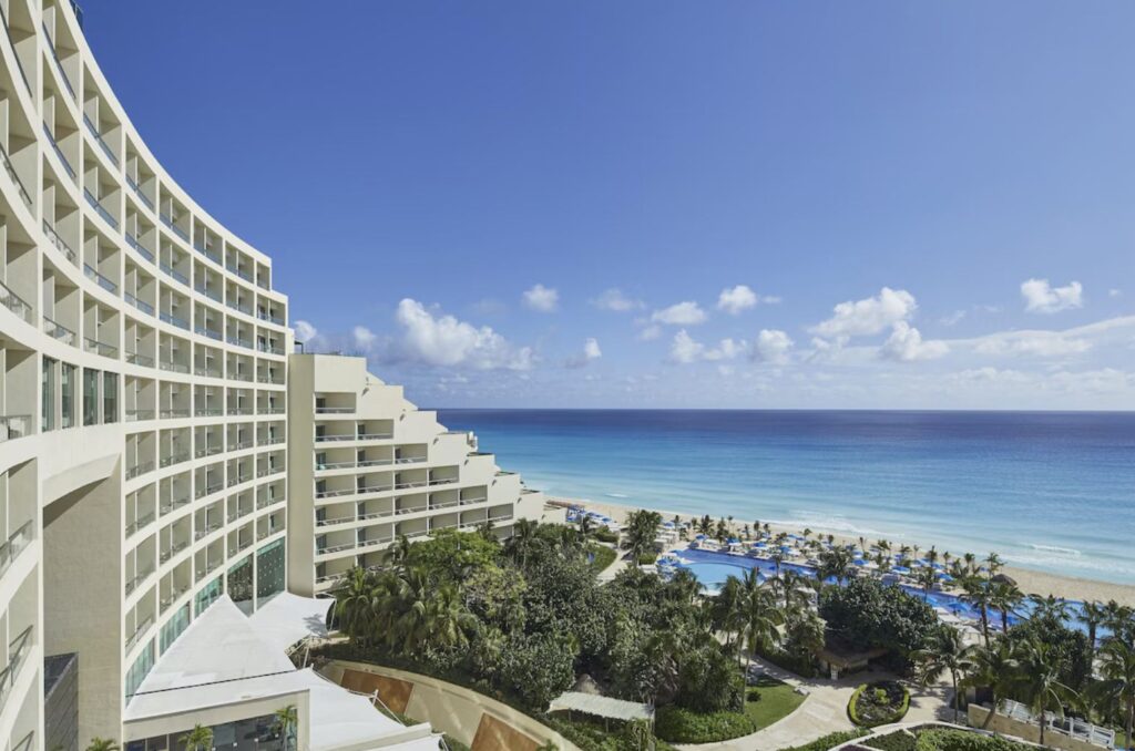Oceanfront rooms