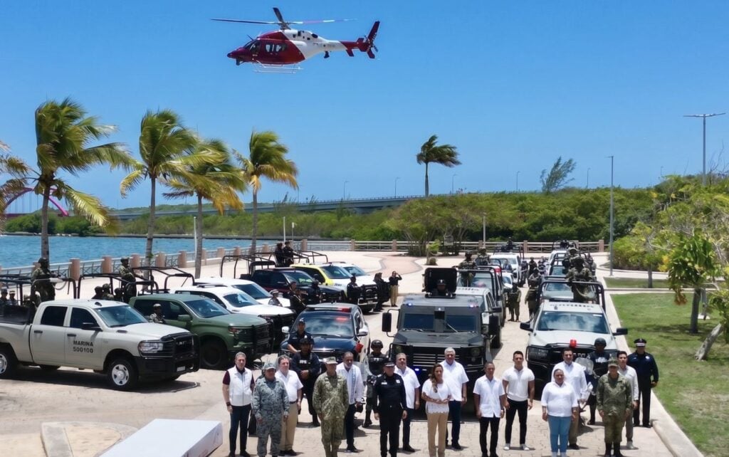 9000 Security Forces Deployed In Cancun To Protect Tourists This Summer