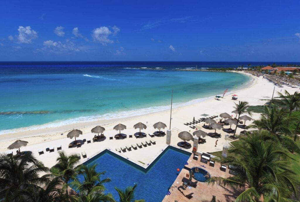 These Are The Top 5 Things Travelers Need To Know Visiting Cancun This July