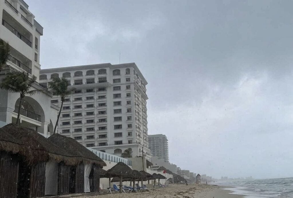 Here Is What Actually Happens If A Hurricane Hits Your Cancun Resort
