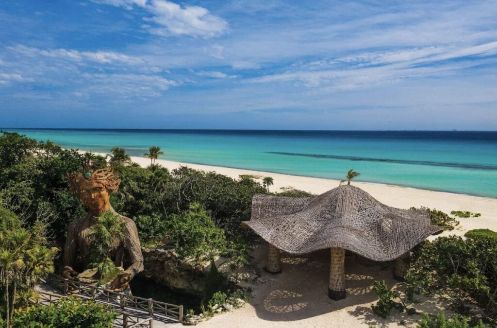 Palma&iuml;a &ndash; The House of A&iuml;A 
