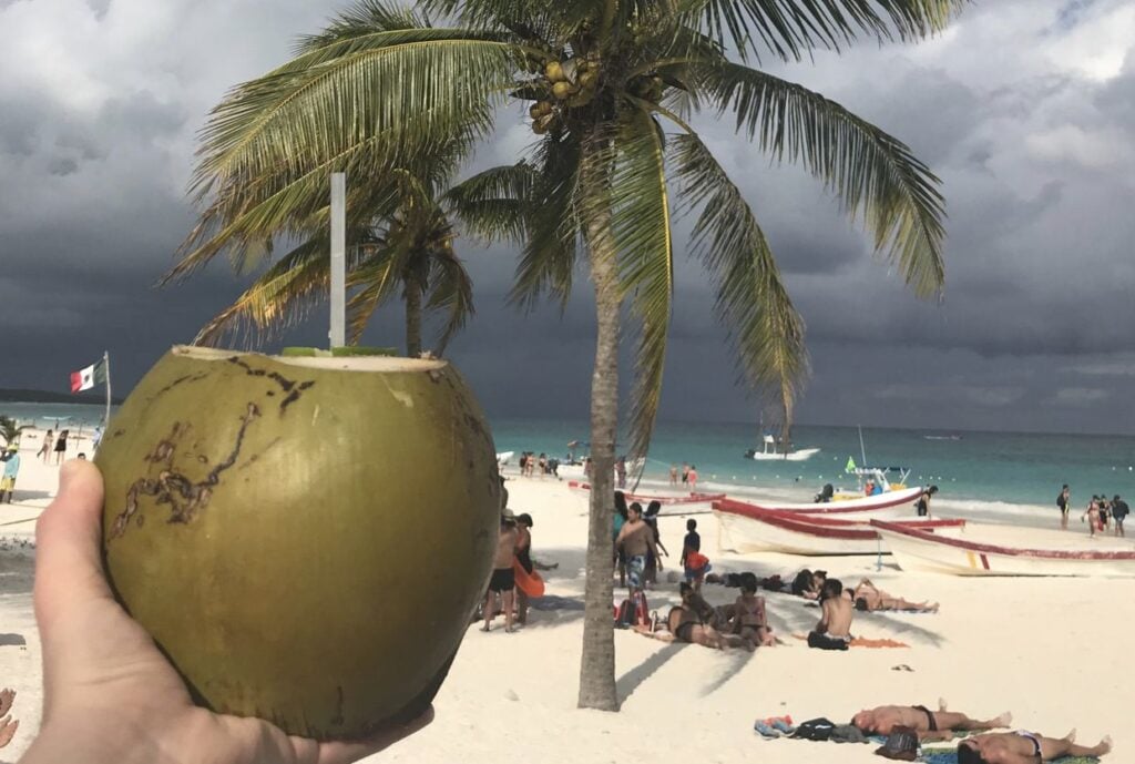 Peak Storm Season Begins In Cancun 5 Things All Travelers Need To Know