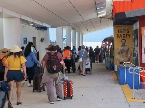 Cancun International Tourists Drop By 15% In August Here's How It Affects Your Fall Trip
