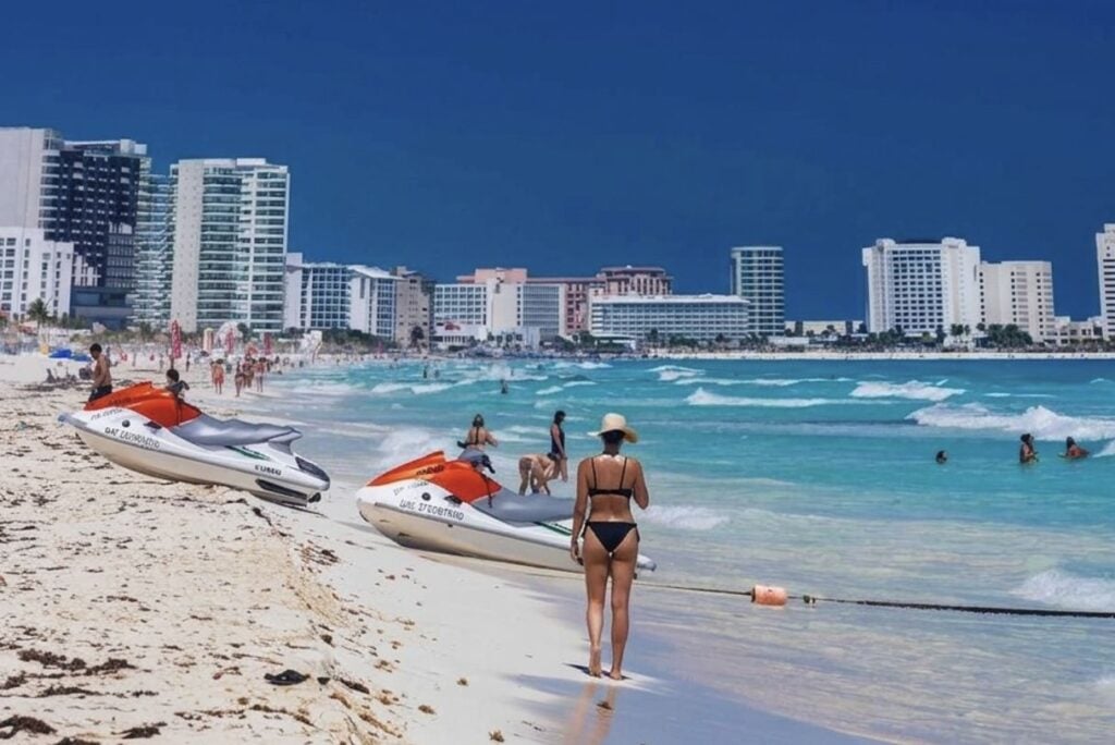 Experts Say The Drop In Cancun Tourism Is Due To These 4 Reasons