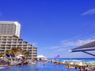 High Season Is Coming In Cancun Here's Exactly When Prices Jump