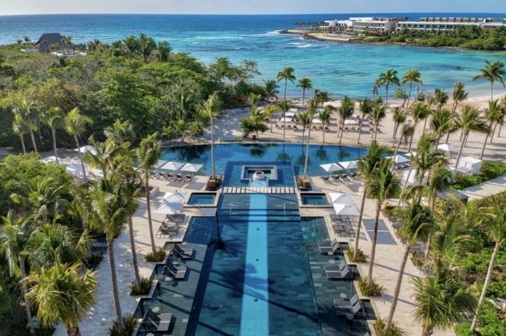 Hilton Announces 2 Major Resorts In Riviera Maya Converting To All-Inclusives
