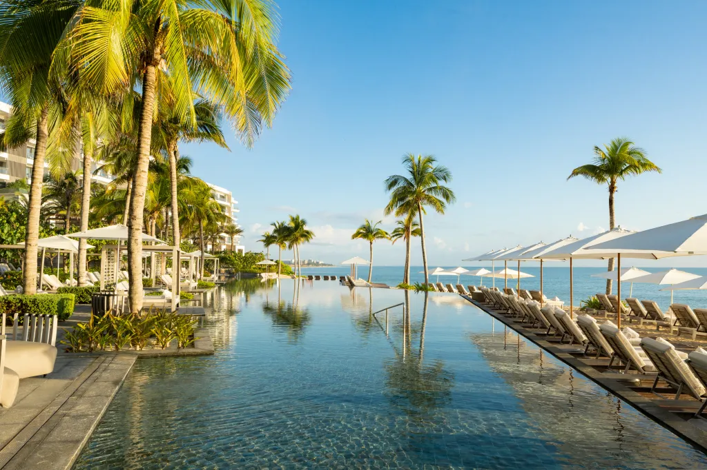Waldorf-Astoria-Riviera-Maya-Pool-Beach